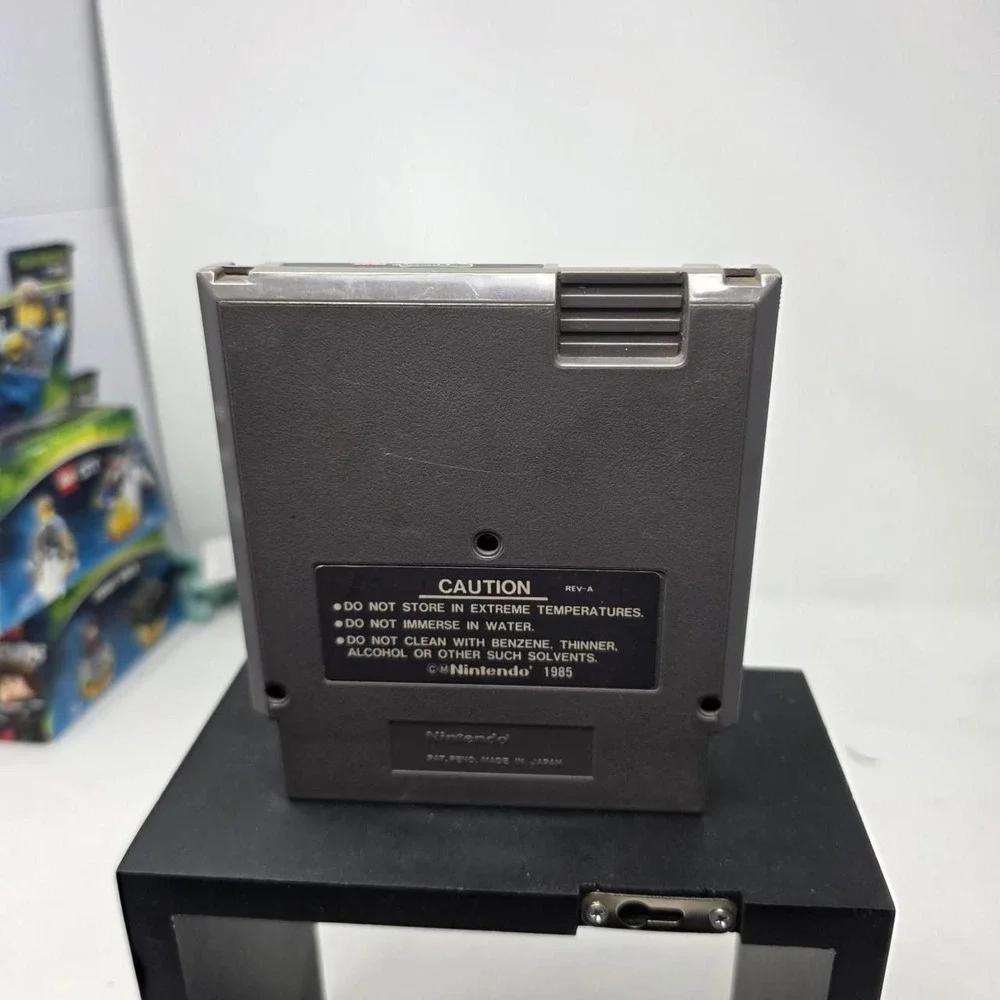Teenage Mutant Ninja Turtles Nintendo NES Game Cartridge